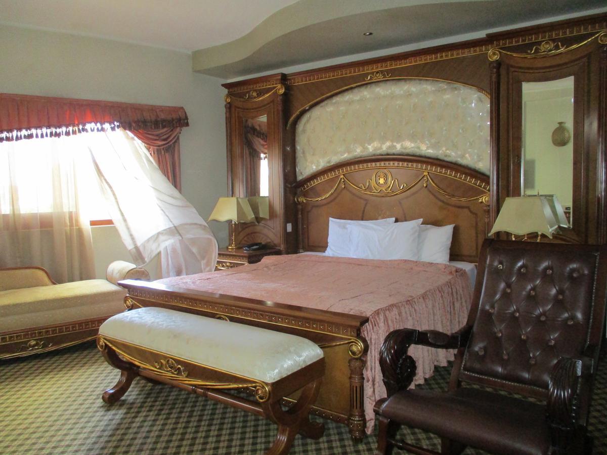 Imperial Royale Hotel Kampala Extérieur photo