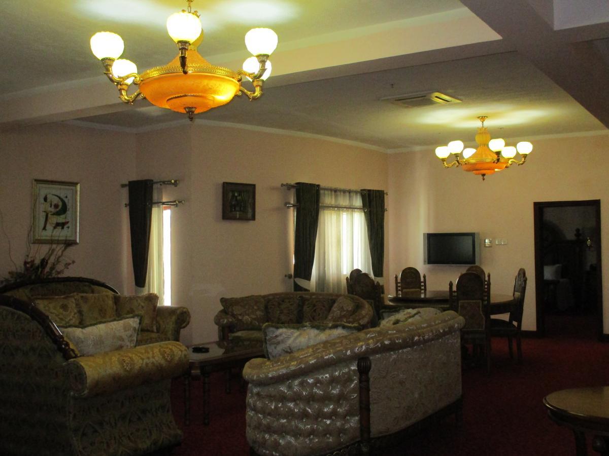 Imperial Royale Hotel Kampala Extérieur photo